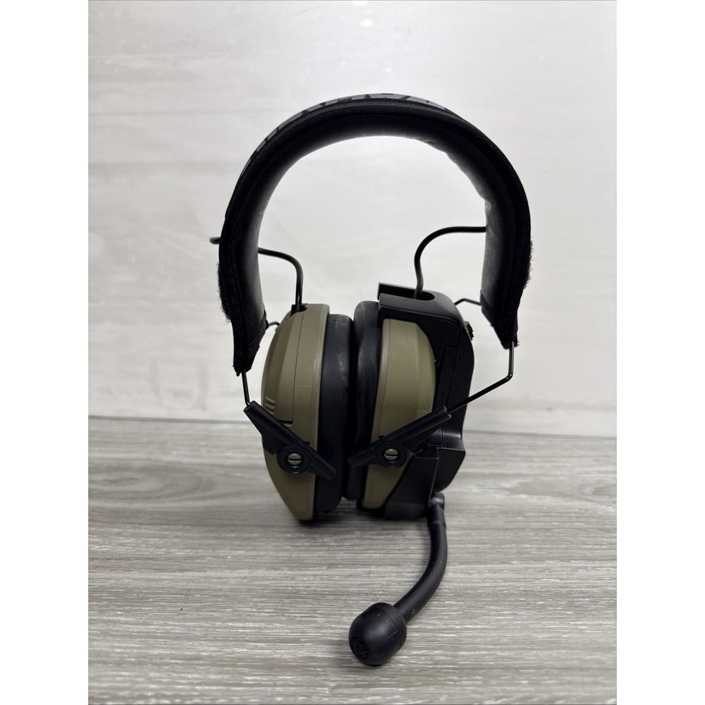 Walker's Razor Slim Electronic Hearing Protection Earmuffs With Attachment